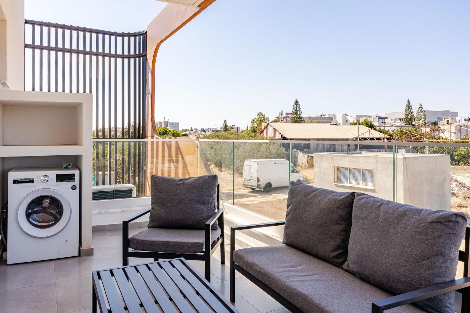 Yamas Urban Living Zakaki Pool Penthouses & Apartments Limassol Exterior foto